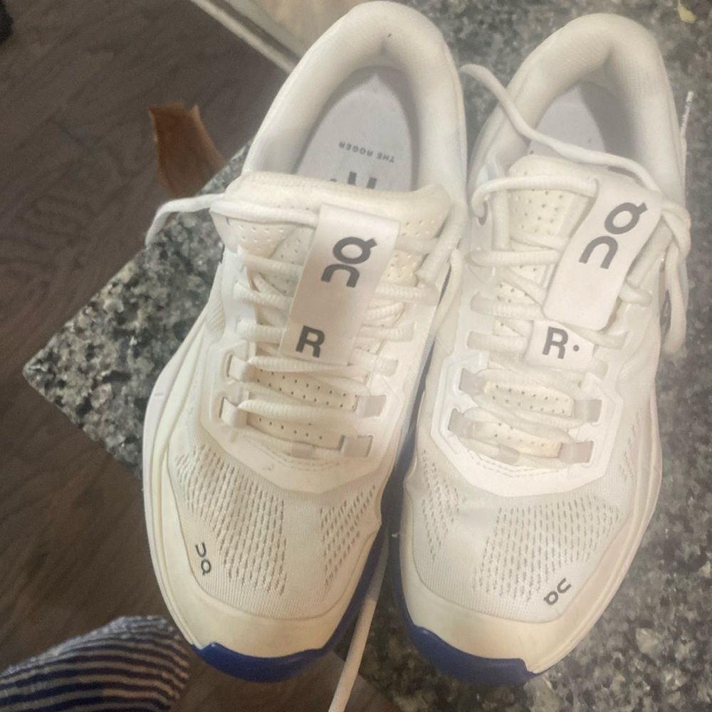 On Running, On Roger, Tennis Shoes